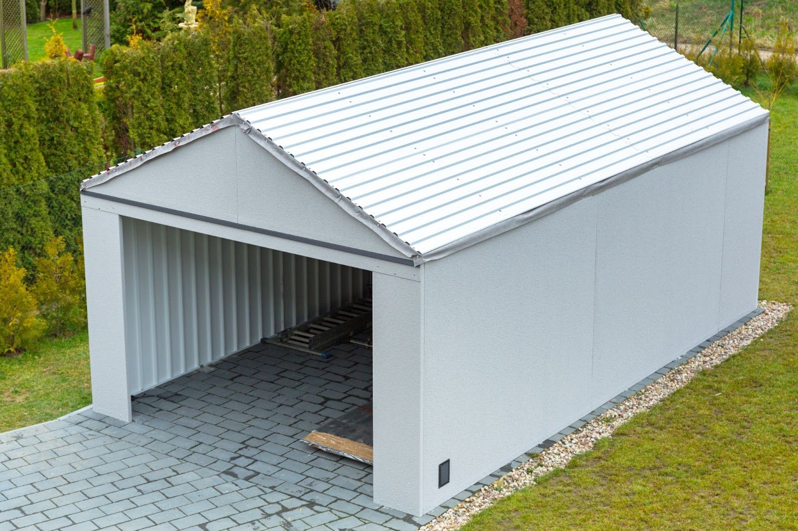 residential metal garages